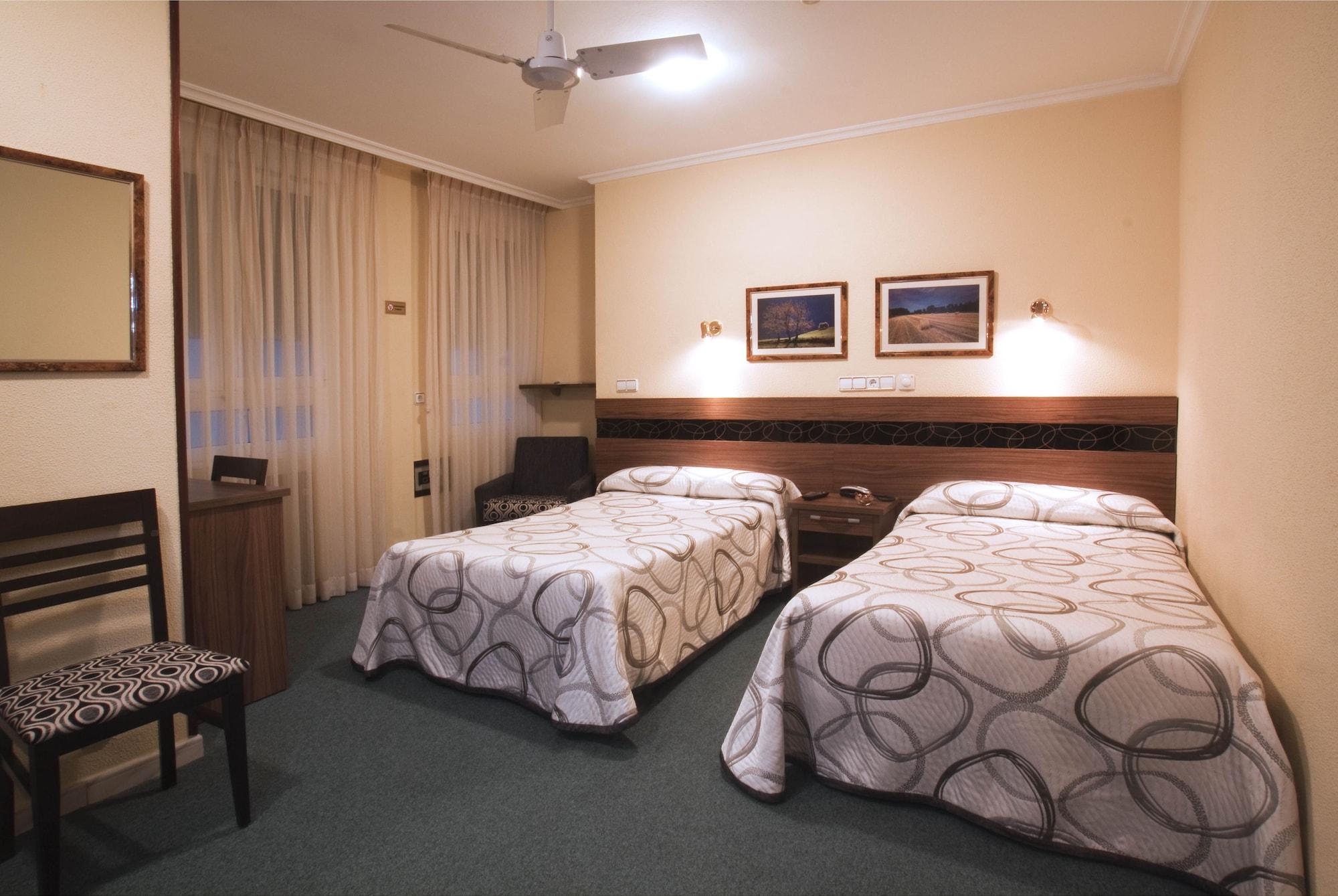 Hotel Castilla خيخون المظهر الخارجي الصورة