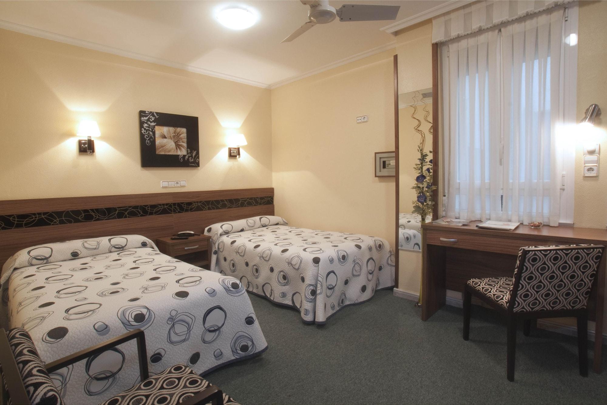 Hotel Castilla خيخون المظهر الخارجي الصورة