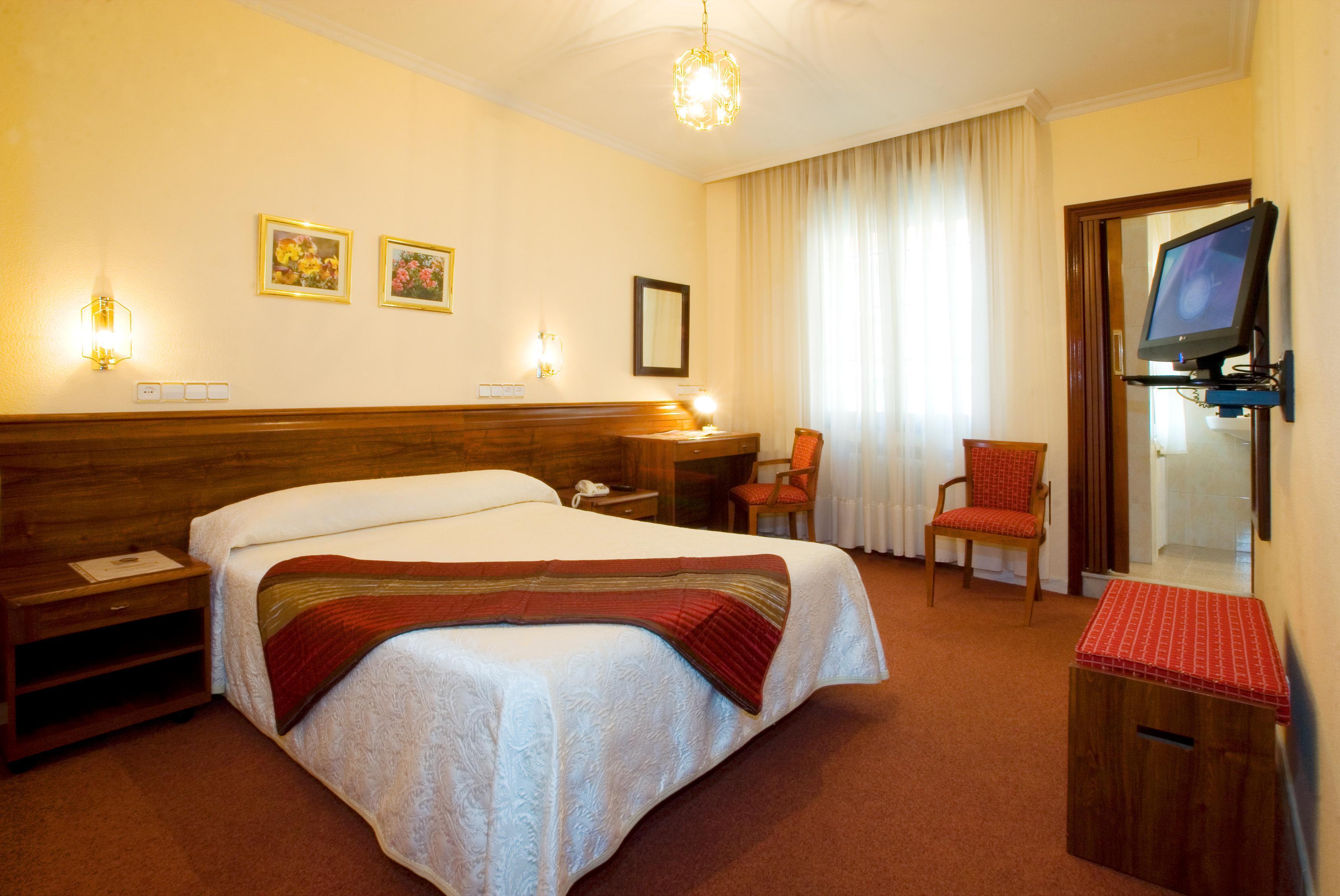 Hotel Castilla خيخون المظهر الخارجي الصورة